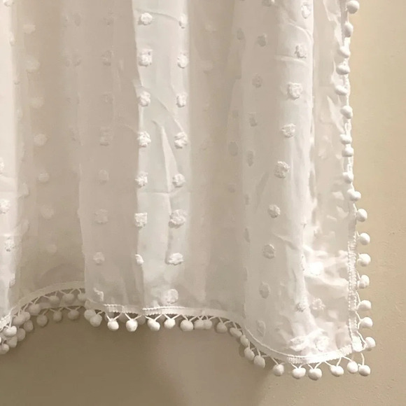 CUPSHE Swiss Dot‎ Coverup in White - Picture 3 of 6